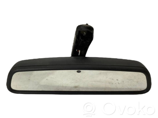 Atpakaļskata spogulis (salonā)