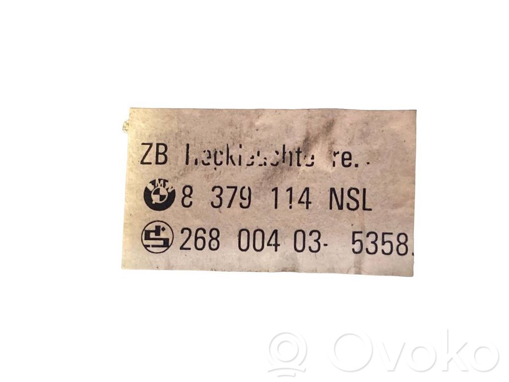 Aizmugurējais lukturis virsbūvē