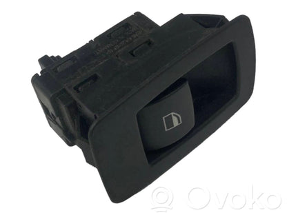 Power window switch