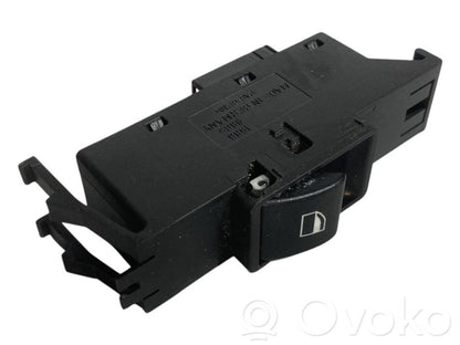 Elektrisko logu slēdzis