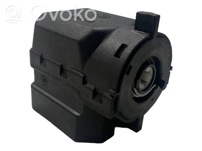 Aizdedzes slēdža kontakti