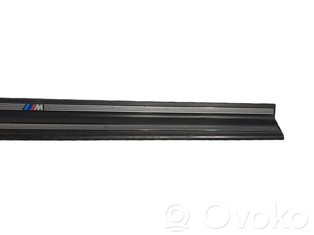 Front sill trim (inner)