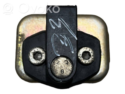 Датчик открытия/закрытия передней двери (звуковой сигнал)