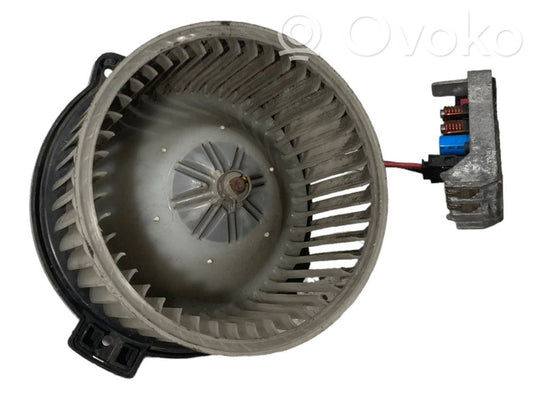 Mazā radiatora ventilators
