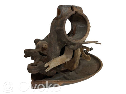 Priekšējā riteņa rumbas vārpstas šarnīrs (stupica, capfa)