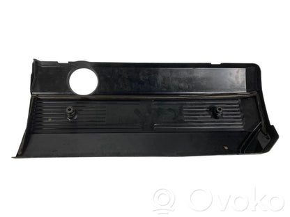 Engine cover (decorative trim)