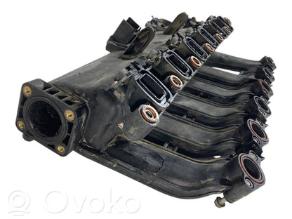 Впускной коллектор