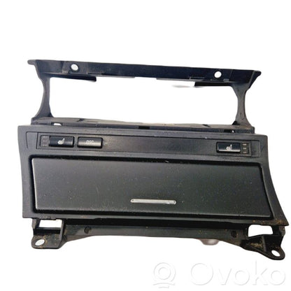 Pelnutrauks (priekšā)