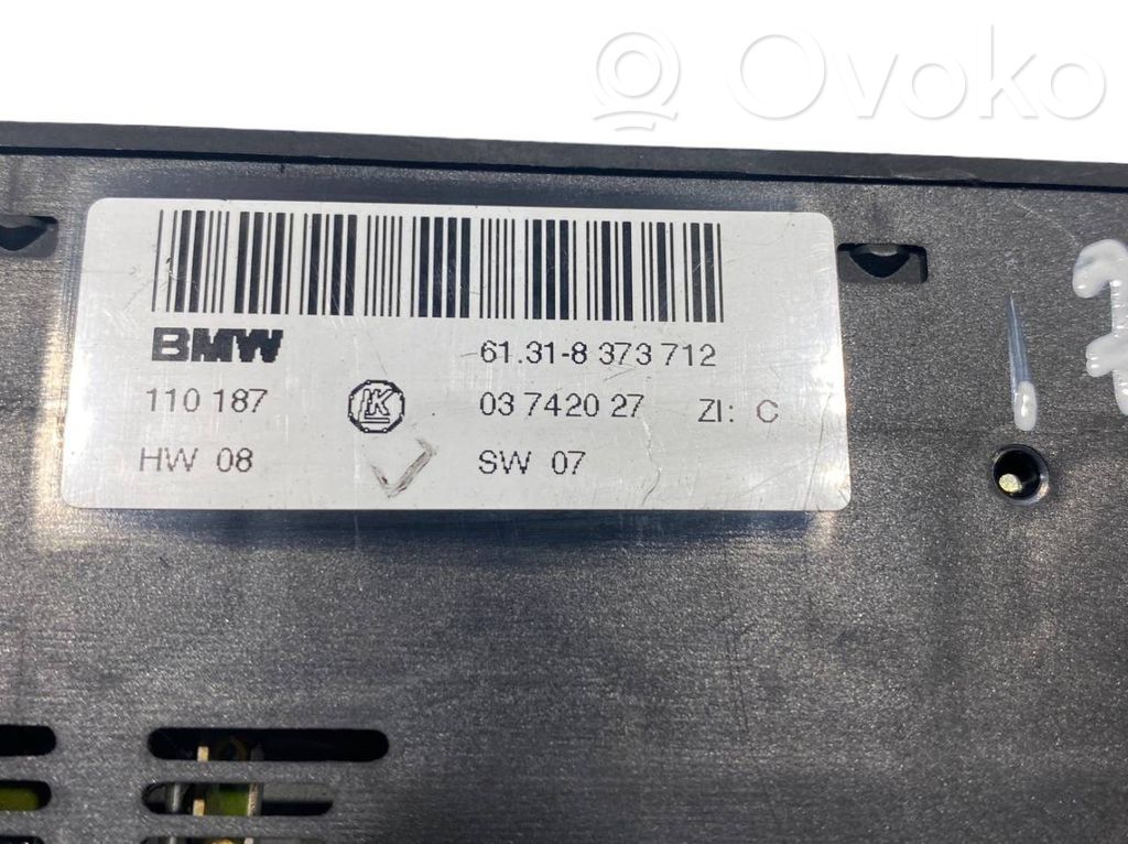 Seat heating switch