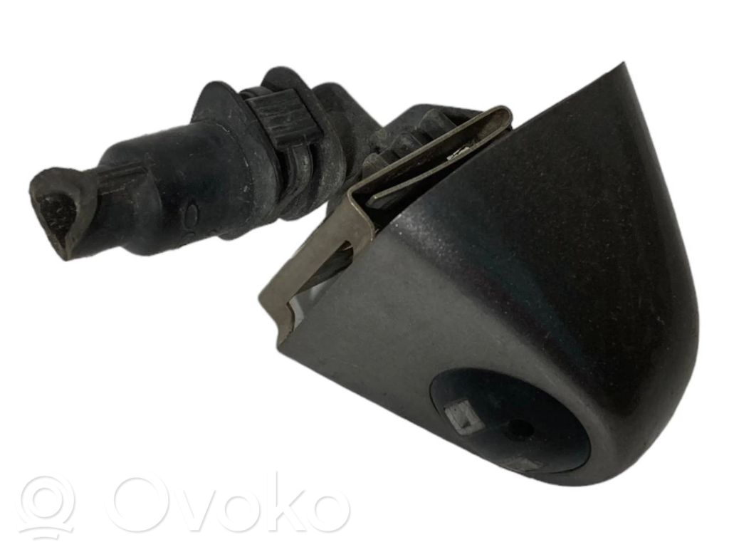 Lukturu mazgātāja sprausla (-as)