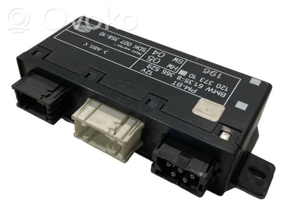 Durvju vadības bloks