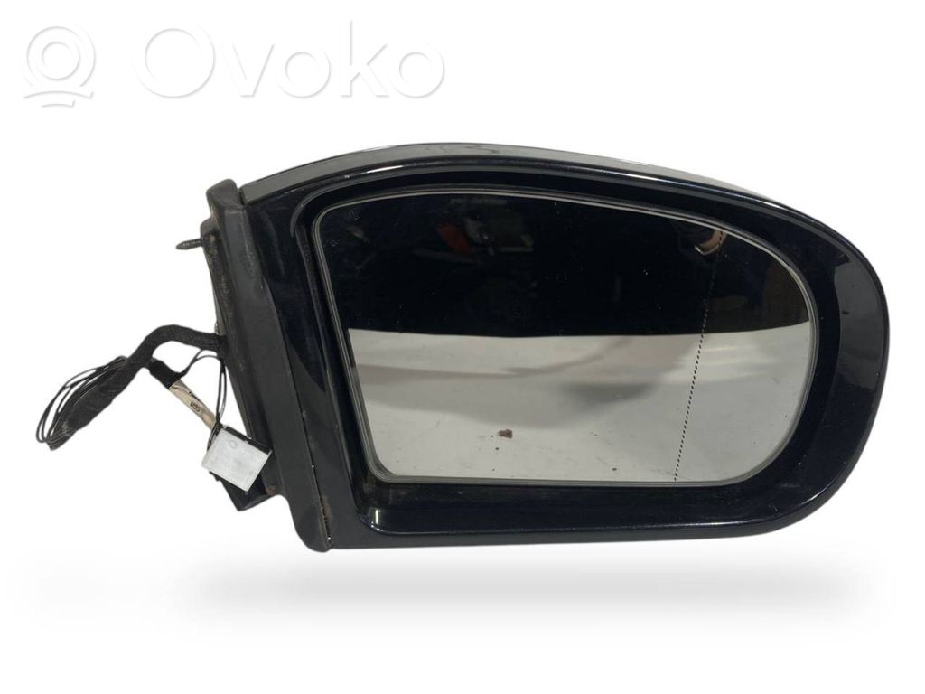 Mirror (electrically controlled)