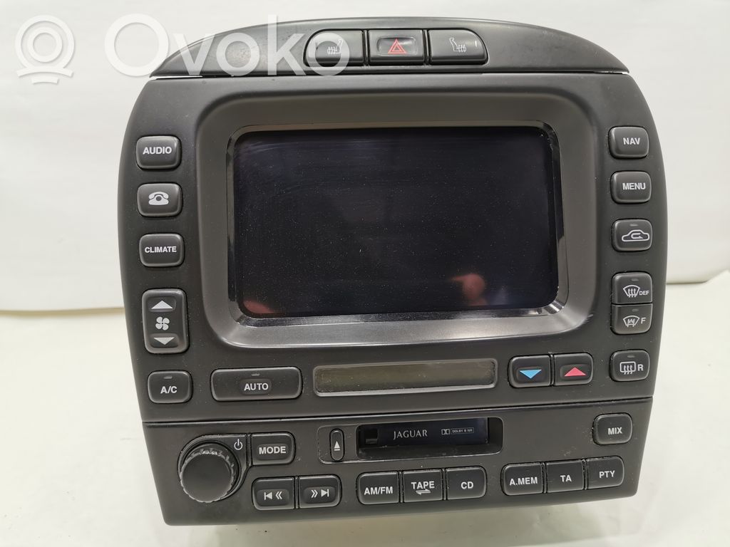 Радио / CD/DVD-плеер / навигация