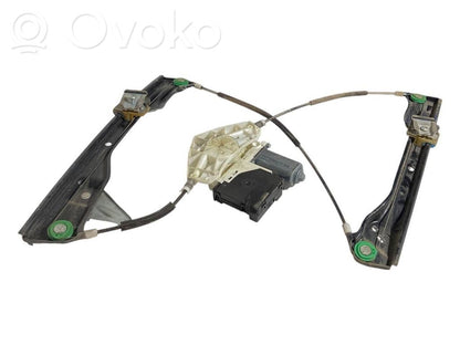 Priekšpusē elektriskā loga pacelšanas mehānisma komplekts