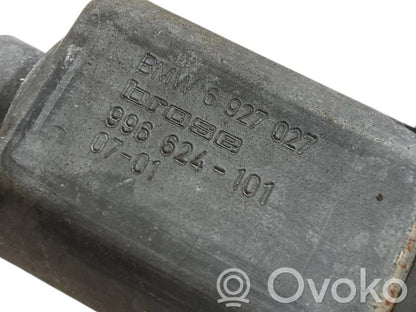 Priekšpusē elektriskā loga pacelšanas mehānisma komplekts