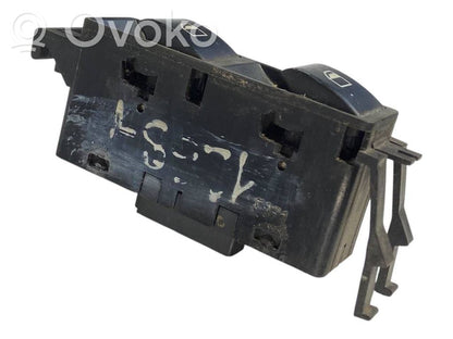 Elektrisko logu slēdzis