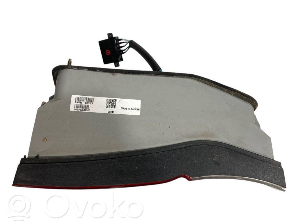 Taillight in the body