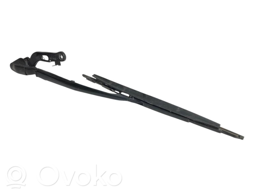 Priekšējā loga tīrītāja kājiņa