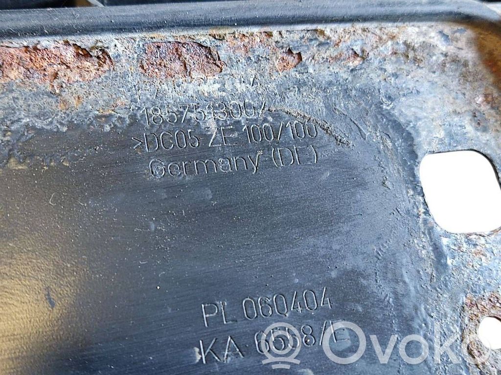 Radiatoru panelis