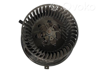 Mazā radiatora ventilators