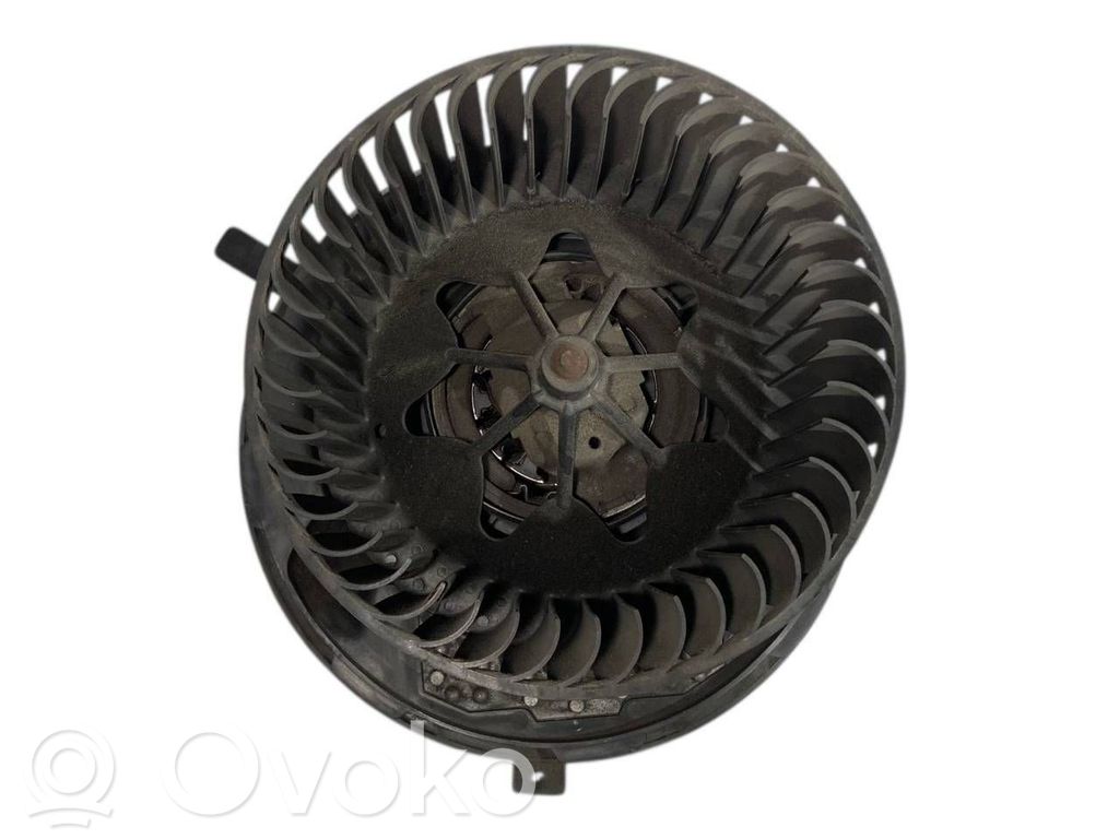Mazā radiatora ventilators