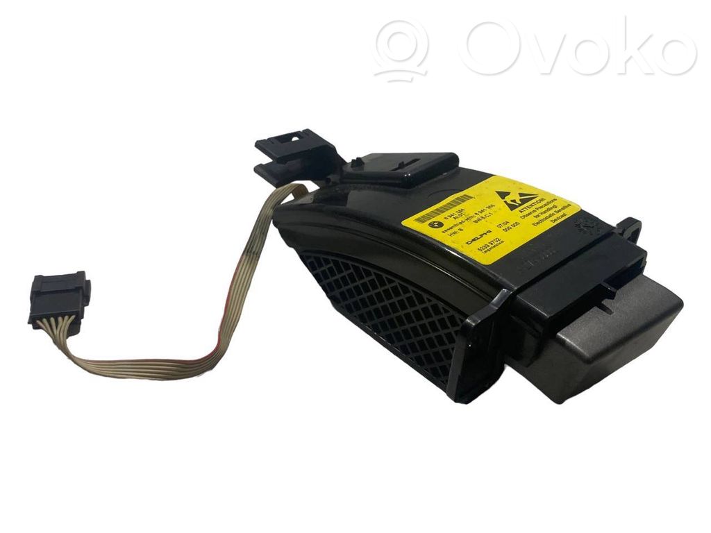 Другая часть интерьера