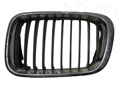 Priekšējais režģis