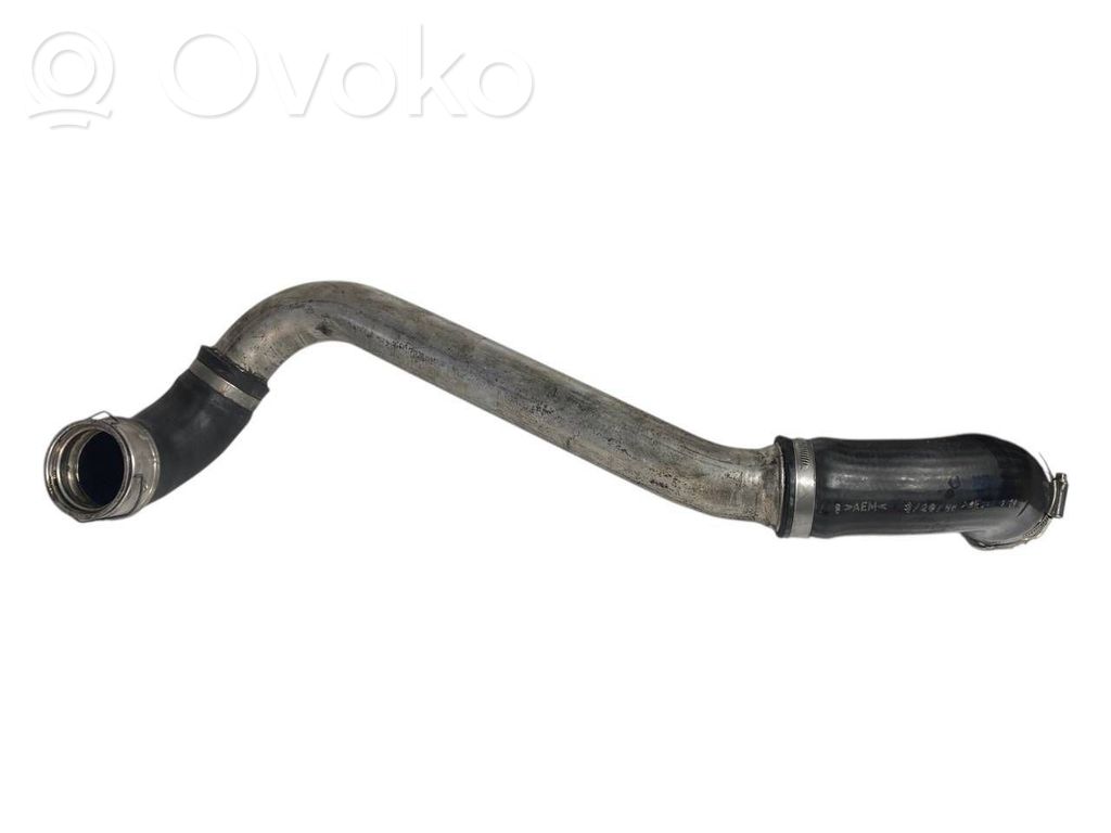 Interkūlera šļūtene (-es) / caurule (-es)