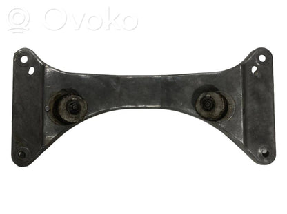 Pārnesumkārbas stiprinājuma kronšteins