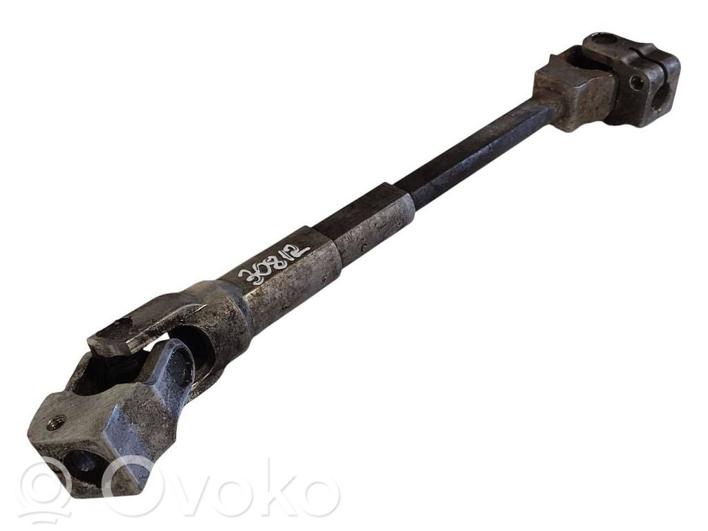 Stūresrata ass krustsavienojums