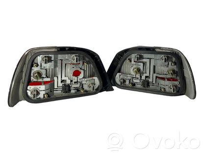 Aizmugurējais lukturis virsbūvē