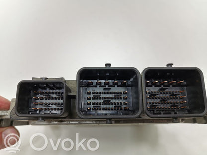 Блок управления двигателем