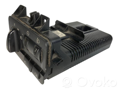 Headlight switch