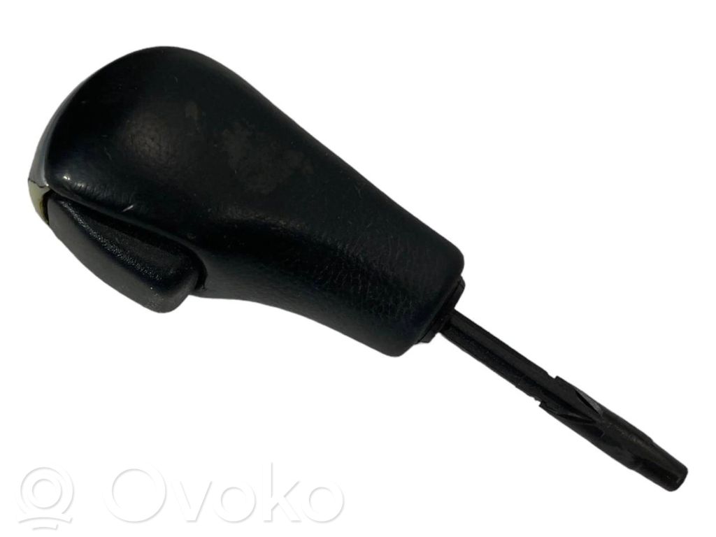 Ātrumu pārslēgšanas sviras dekoratīvā apdare (āda, uzgalis)