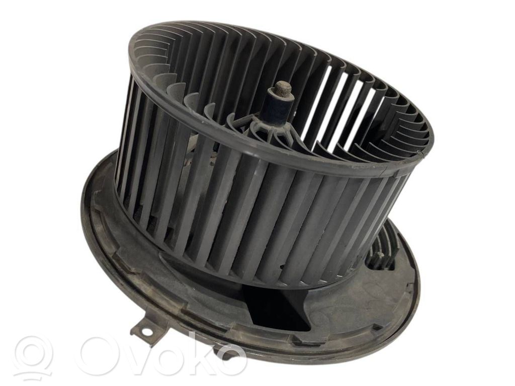 Mazā radiatora ventilators