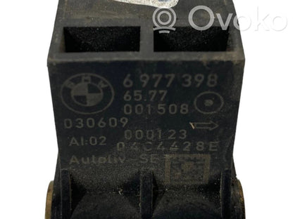 Gaisa spilvenu trieciensensors