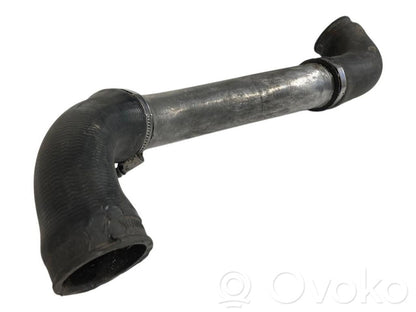 Шланг(и)/труба(ы) интеркулера