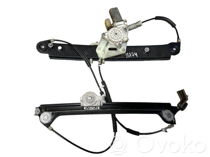 Priekšpusē elektriskā loga pacelšanas mehānisma komplekts