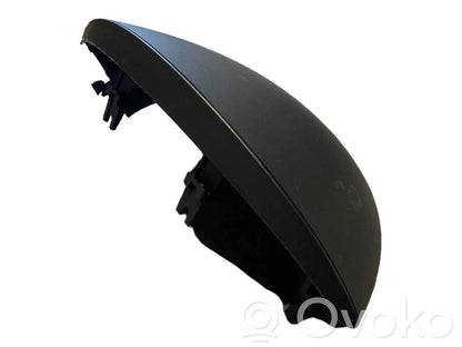 Instrumentu paneļa dekoratīvā apdare