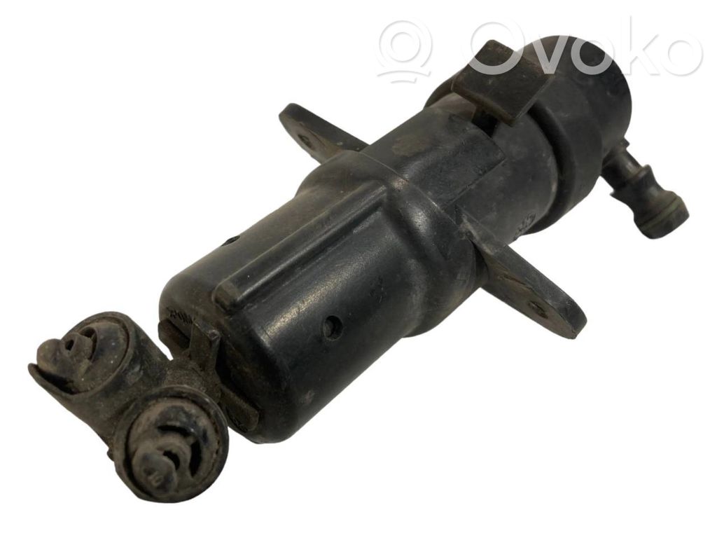 Lukturu mazgātāja sprausla (-as)