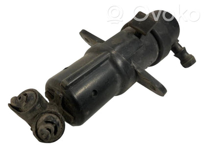 Lukturu mazgātāja sprausla (-as)