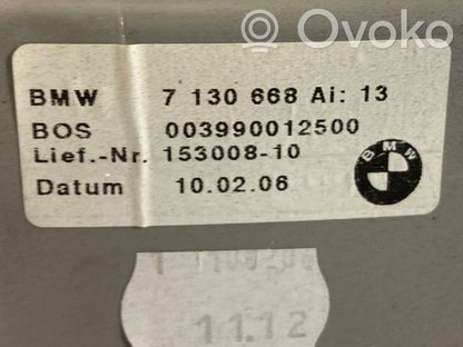 (D) statņa dekoratīvā apdare (augšdaļa)