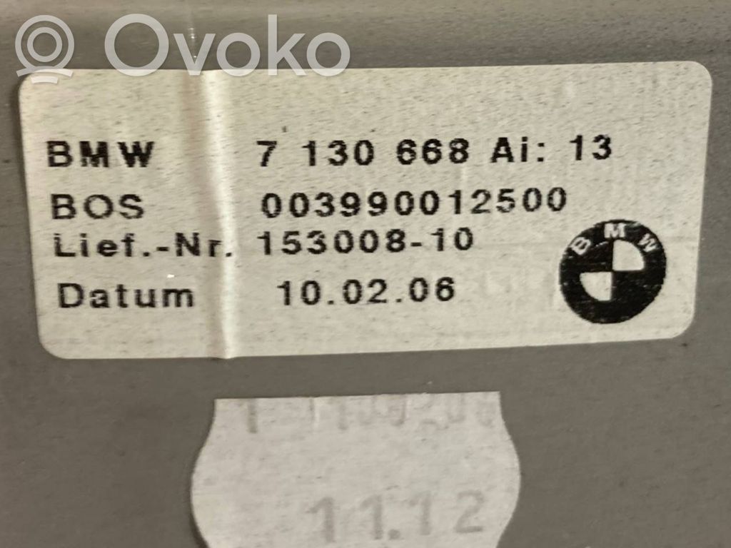 (D) statņa dekoratīvā apdare (augšdaļa)