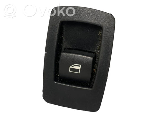 Power window switch