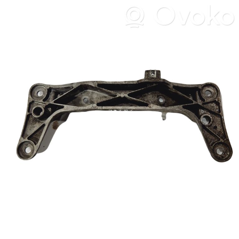 Transmission mounting bracket