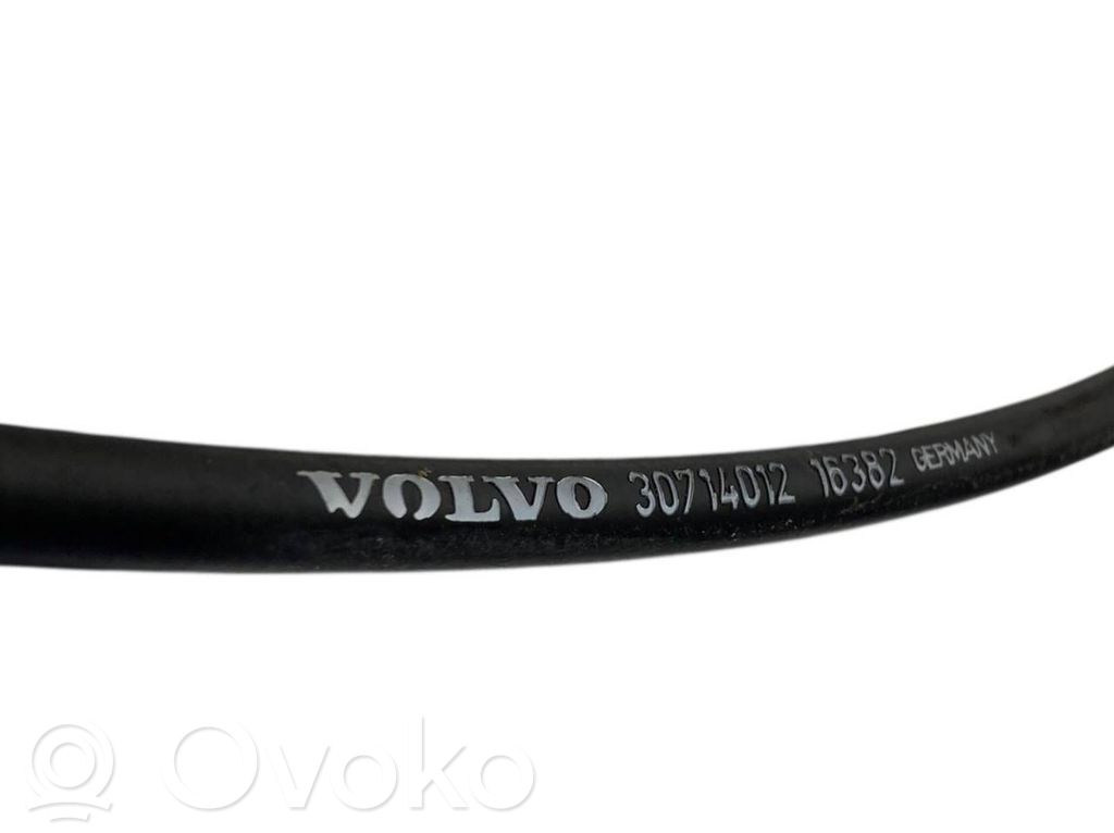 Rokas bremzes mehānisms (salonā)