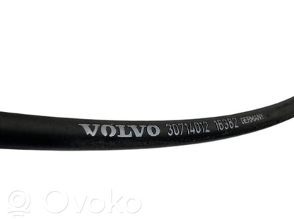 Rokas bremzes mehānisms (salonā)