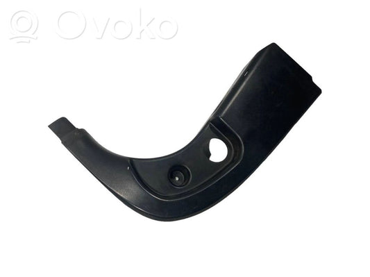 Kāju zonas sānu dekoratīvā apdare