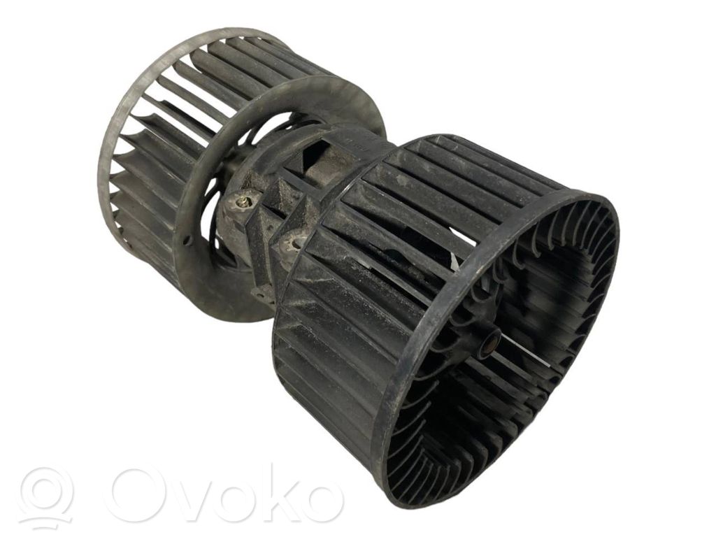 Mazā radiatora ventilators