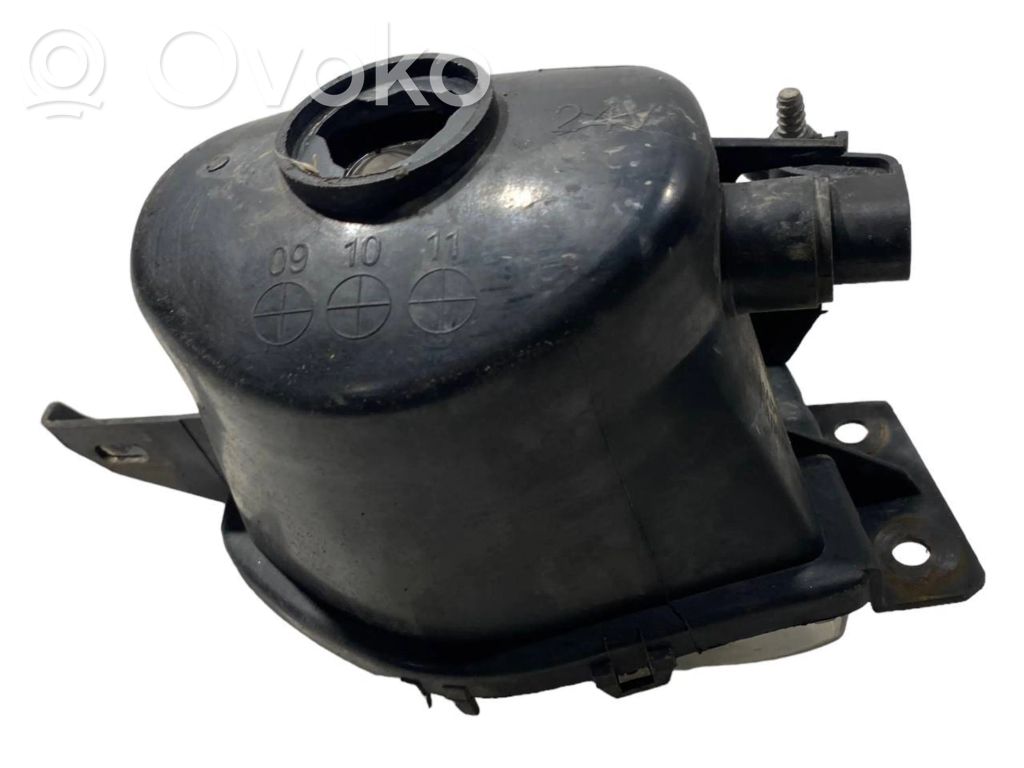 Miglas lukturis priekšā